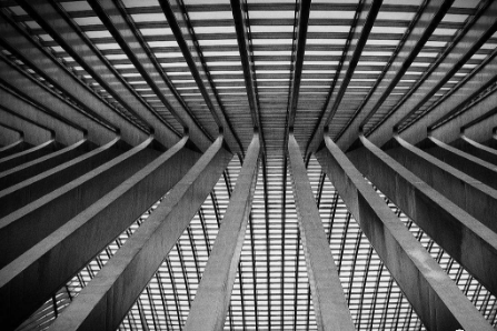 “河北鋼鐵巨頭”面對3.5億債務，現金流緊張債券頻繁異動