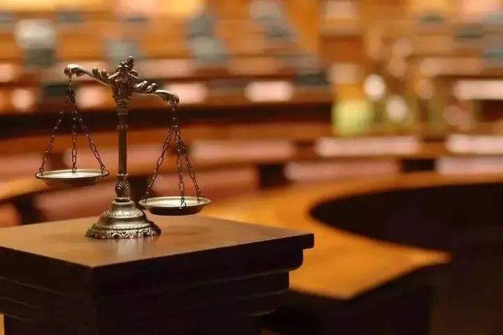 “車位事件”，怪深振業不夠努力