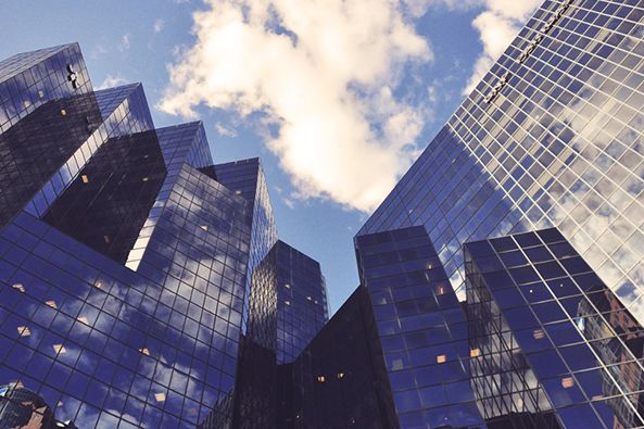 零參與的城投公司債券持有人會議！??！