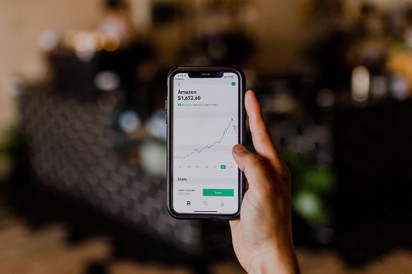 融創降檔，勝在有度